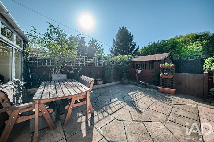 3 Bedroom Terraced House For Sale In Sedgemoor Road, Coventry, CV3