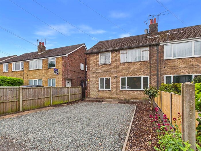 2 Bedroom Maisonette To Rent In Tudor Road, Nuneaton, CV10