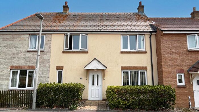 3 Bedroom House To Rent In Sandholes Close, Portland, DT5