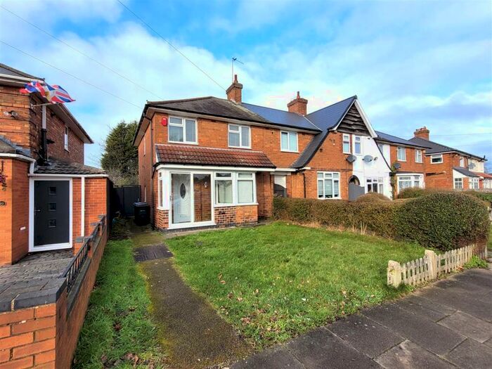 3 Bedroom End Of Terrace House To Rent In Charlton Road, Birmingham, B44