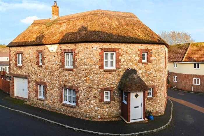 4 Bedroom Detached House For Sale In Queens Walk, Charmouth, Bridport, DT6