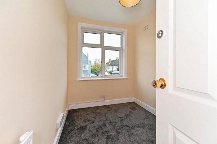 1 Bedroom House To Rent In Burnham Avenue, Bognor Regis, PO21