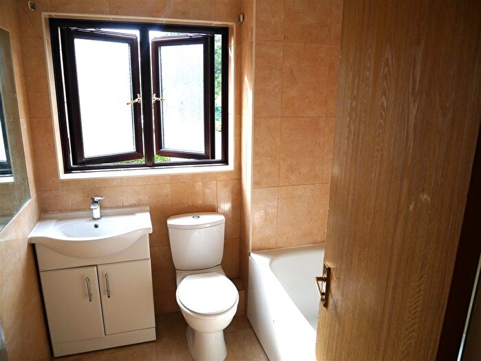 2 Bedroom Flat To Rent In Harrier Road, Colindale, NW9