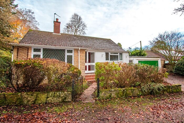 3 Bedroom Bungalow For Sale In Lower Broad Oak Road, West Hill, EX11