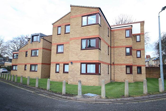 1 Bedroom Flat To Rent In Beaulands Close, Cambridge, CB4