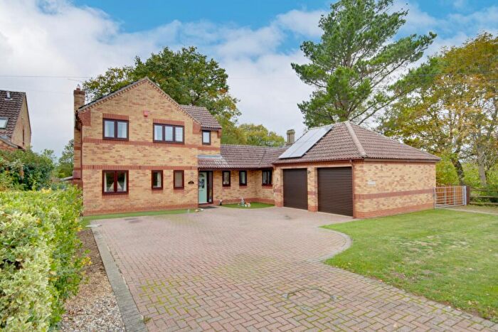 3 Bedroom Detached House For Sale In Warboys Road, Old Hurst, Cambridgeshire, PE28