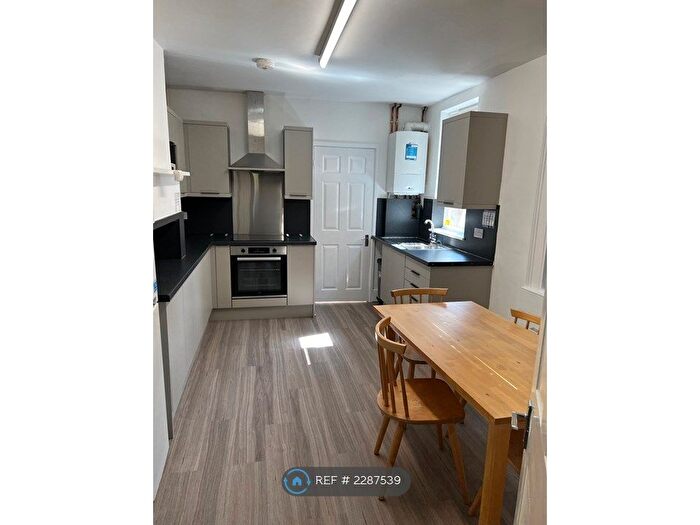 5 Bedroom Terraced House To Rent In Wellsway, Bath, BA2