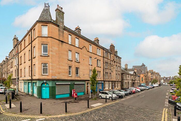 2 Bedroom Flat For Sale In / Dalmeny Street, Edinburgh, EH6