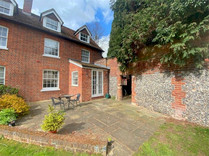 2 Bedroom End Of Terrace House To Rent In Bolney Road, Lower Shiplake, Henley-On-Thames, RG9