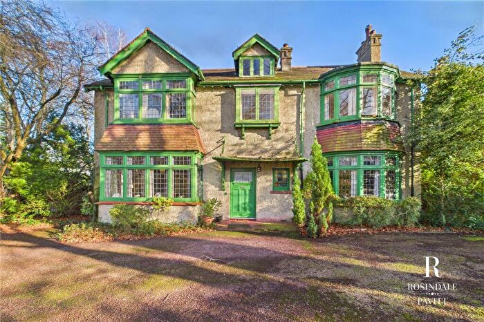 6 Bedroom Detached House For Sale In Park Hill Road, South Wallington, SM6