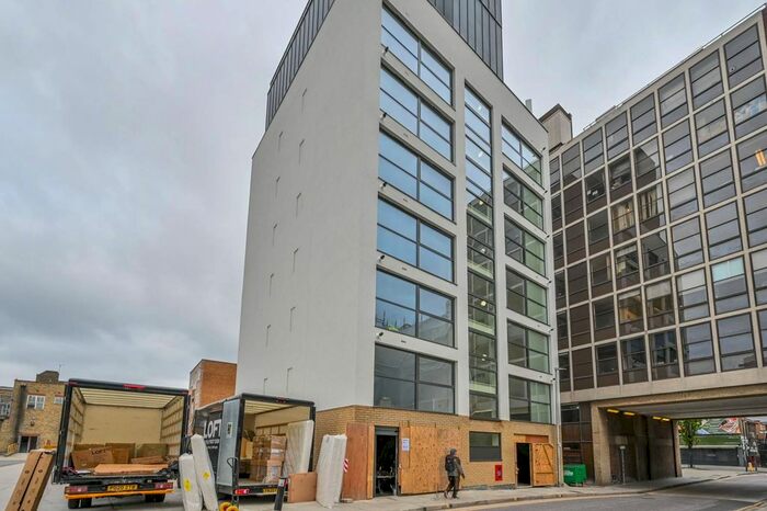 2 Bedroom Flat To Rent In Clements Lane, Ilford, IG1