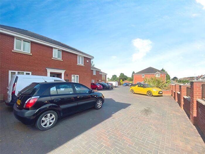1 Bedroom Flat To Rent In Camp Hill Road, Nuneaton, Warwickshire, CV10