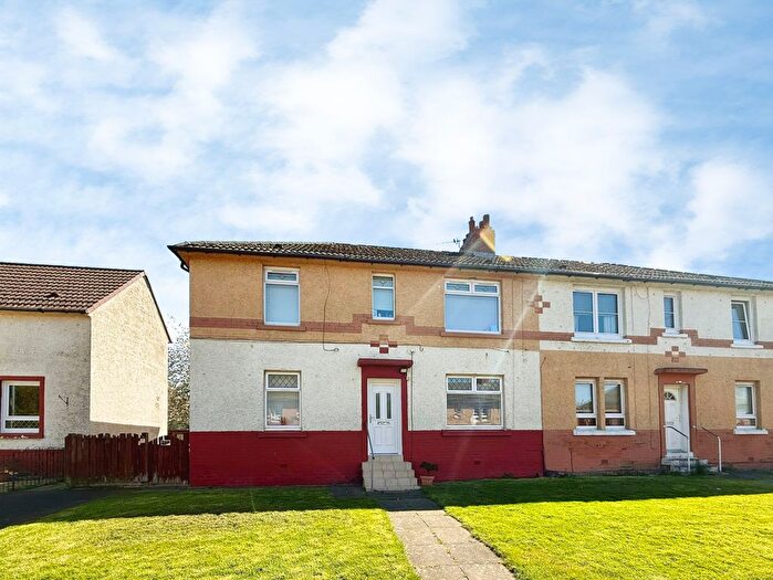 2 Bedroom Flat For Sale In Elmbank Crescent, Hamilton, ML3