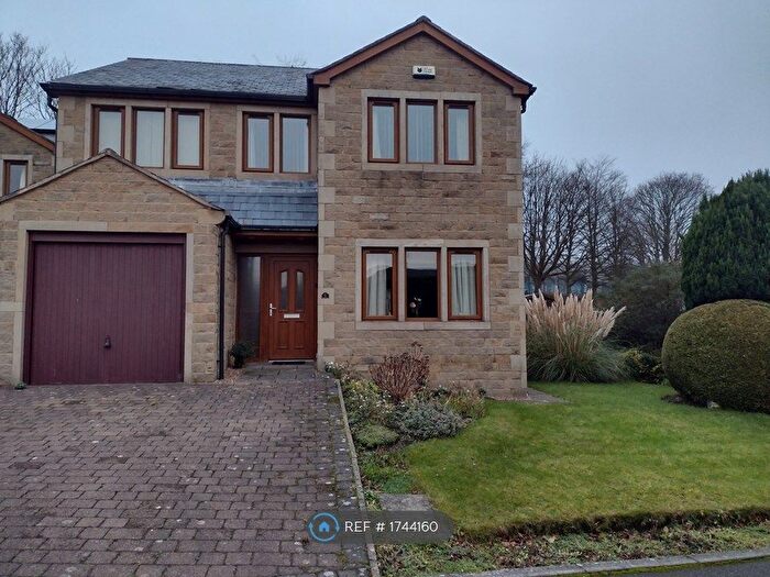 4 Bedroom Detached House To Rent In Laureate Place, Mytholmroyd, Hebden Bridge, HX7