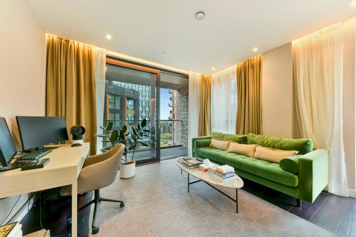 2 Bedroom Apartment To Rent In Madeira Tower, The Residence, London, SW11