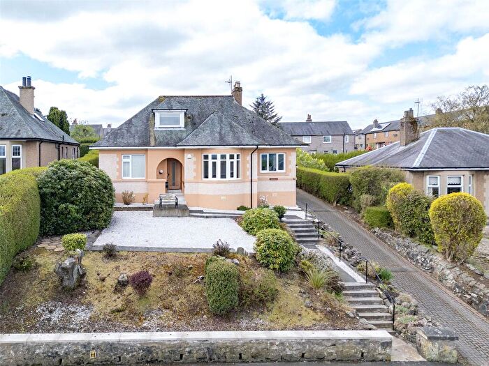 3 Bedroom Detached House For Sale In Bannockburn Road, Stirling, FK7