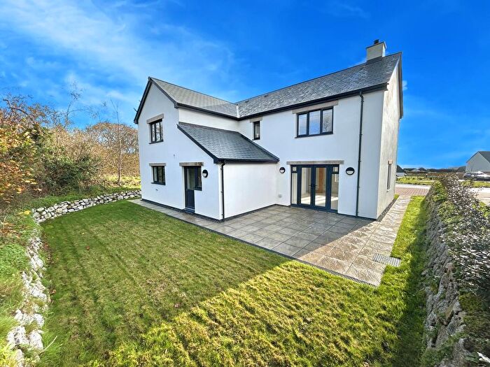 3 Bedroom Detached House For Sale In Parc Halligey, Coverack, TR12