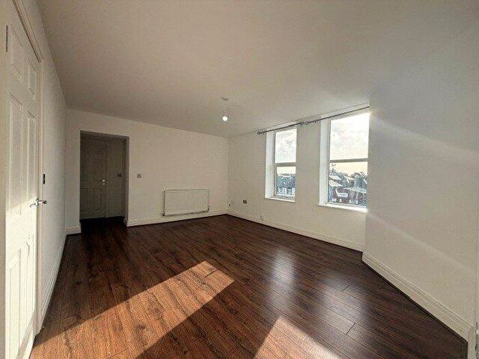 1 Bedroom Apartment To Rent In Hoghton Street, Southport, Merseyside, PR9