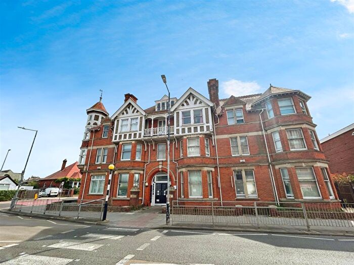 2 Bedroom Flat To Rent In Canterbury Road, Herne Bay, CT6