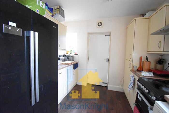 7 Bedroom Semi-Detached House To Rent In Gibbins Road, Selly Oak, B29