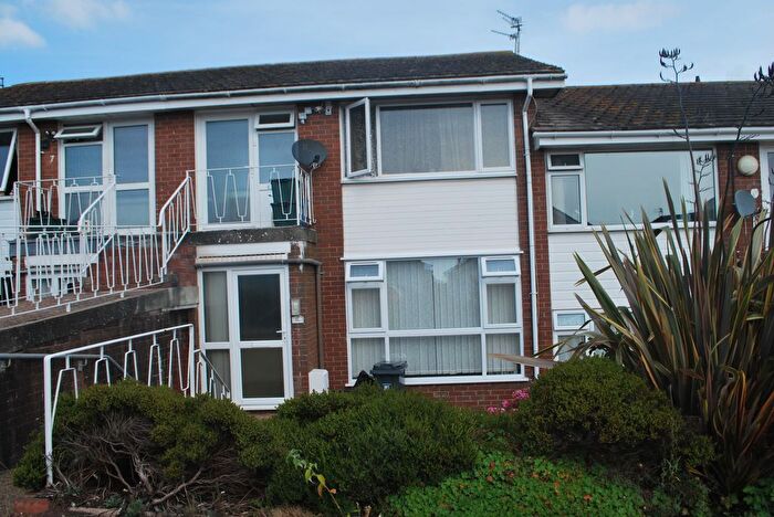 2 Bedroom Flat To Rent In Broadmead, Exmouth, EX8
