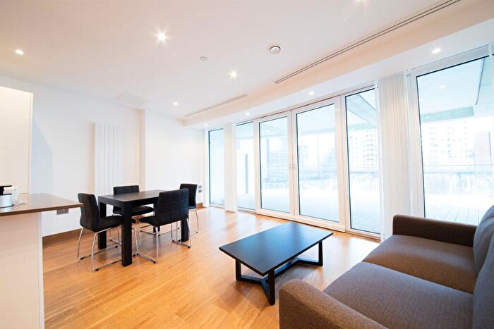 2 Bedroom Flat For Sale In Arena Tower, Canary Wharf, E14