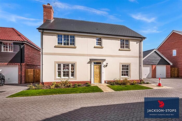 6 Bedroom Detached House For Sale In Farriers Walk, Little Green, Cheveley, Suffolk, CB8