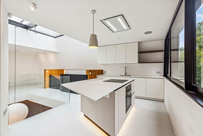 3 Bedroom End Of Terrace House To Rent In Belmont Street, Chalk Farm, NW1