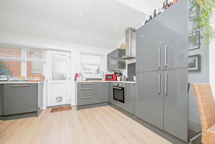 4 Bedroom Detached House For Sale In Beaconsfield Road, East Clacton, Clacton-On-Sea, CO15