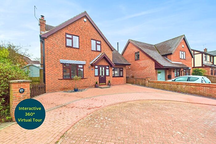 4 Bedroom Detached House For Sale In Oak Grove, Barrow-upon-Humber, North Lincolnshire, DN19