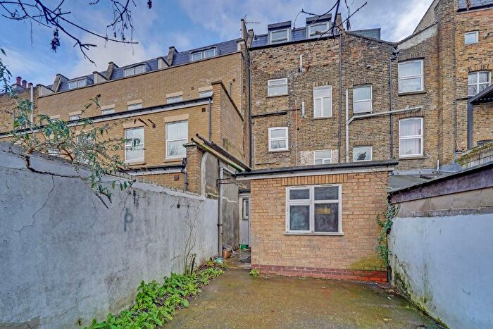 2 Bedroom Flat To Rent In Apprentice Way, Clarence Road, London, E5