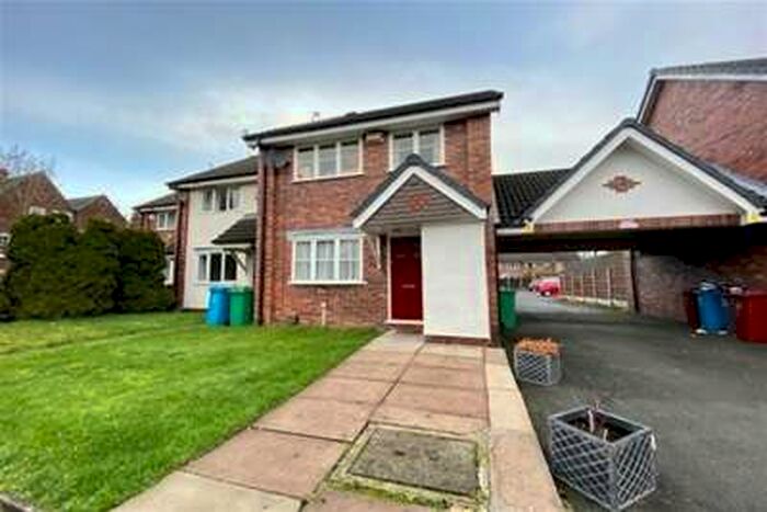 3 Bedroom House To Rent In Redshaw Close, Fallowfield, M14