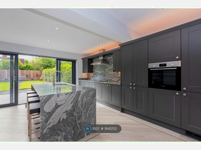 4 Bedroom Semi-Detached House To Rent In Raymond Crescent, Guildford, GU2