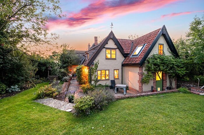 3 Bedroom Cottage For Sale In Alburgh, Harleston, IP20
