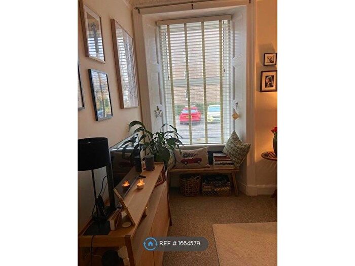 1 Bedroom Flat To Rent In Canaan Lane, Edinburgh, EH10