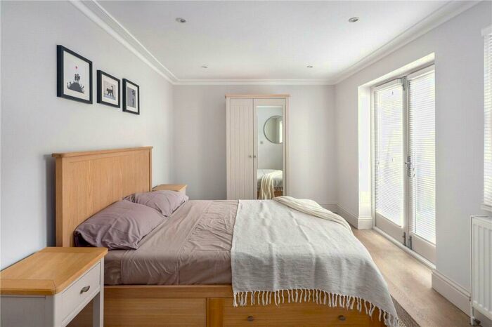 1 Bedroom Flat To Rent In Rushmore Road, Hackney, London, E5