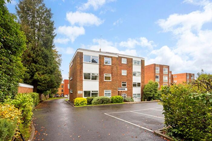 2 Bedroom Apartment To Rent In Milton Road Harpenden, AL5