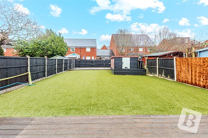 4 Bedroom Semi-Detached House For Sale In Costead Manor Road, Brentwood, Essex, CM14
