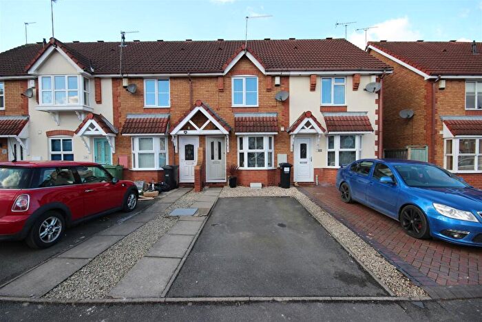 2 Bedroom Terraced House To Rent In Whitefriars Drive, Halesowen, West Midlands, B63