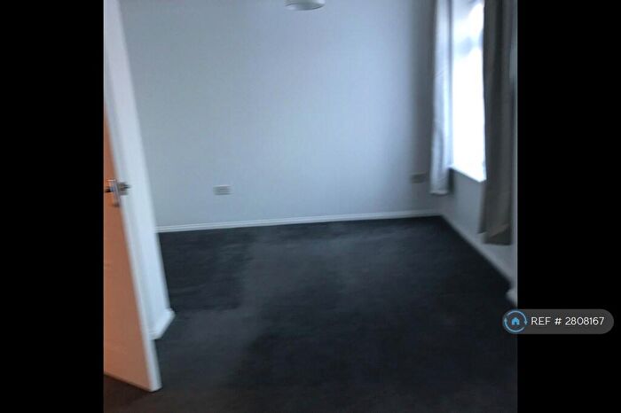 Studio To Rent In Nelson House, Greenhithe, DA9