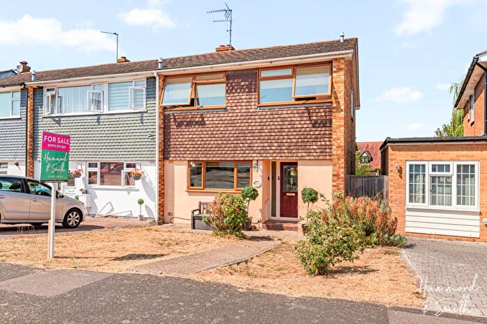 3 Bedroom End Of Terrace House For Sale In Thornhill, North Weald, CM16