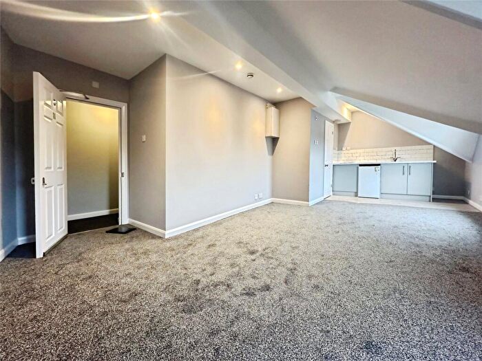 1 Bedroom Property To Rent In Balmoral Road, Gillingham, Kent, ME7