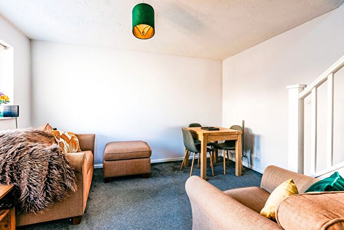 1 Bedroom End Terrace House For Sale In Montrose Drive, Warmley, BS30