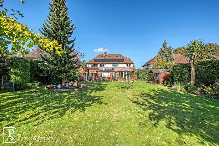 4 Bedroom Detached House For Sale In Richardson Walk, Lexden, Colchester, Essex, CO3