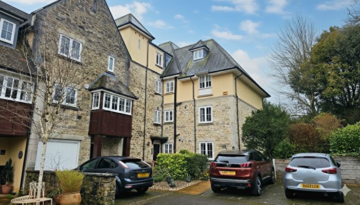 2 Bedroom Flat For Sale In Culliford Road, Dorchester, DT1
