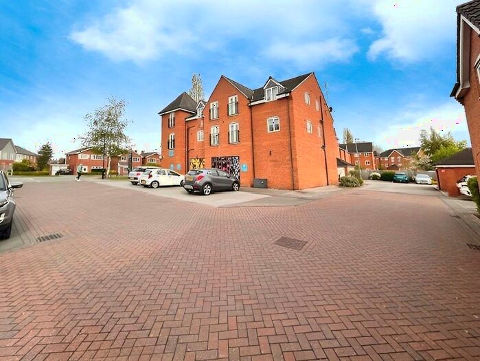 2 Bedroom Flat To Rent In Goodison Mews, Doncaster, South Yorkshire, DN4