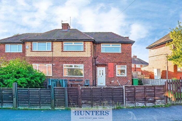 2 Bedroom Semi Detached House For Sale In Hastings Crescent, Castleford, WF10