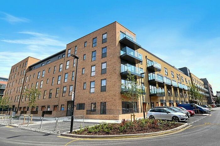 2 Bedroom Flat To Rent In West Ealing, London, W13