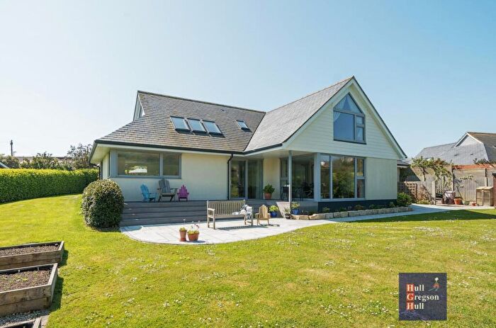 4 Bedroom Bungalow For Sale In Ballard Lee, Swanage, BH19