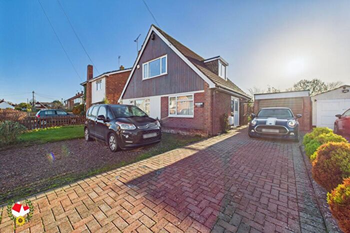 3 Bedroom Detached House For Sale In Moulder Road, Newtown, Tewkesbury, GL20